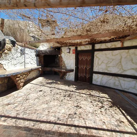 La Casa Nova Hostel *