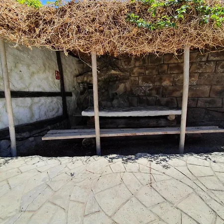 Hostel La Casa Nova Armenime